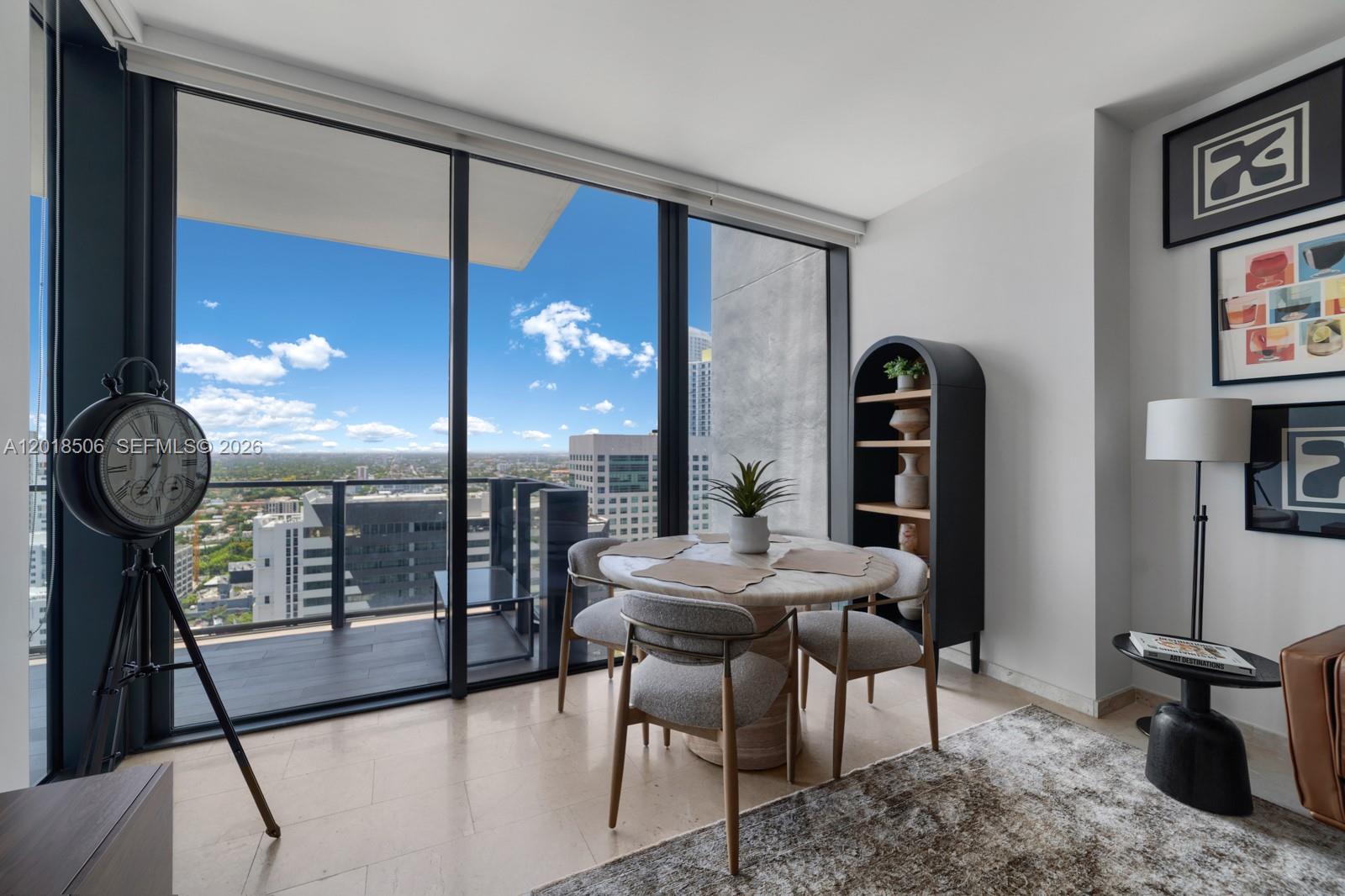 88 Southwest 7th Street, Unit 2406 Miami, FL 33130 - Photo 9 of 20
