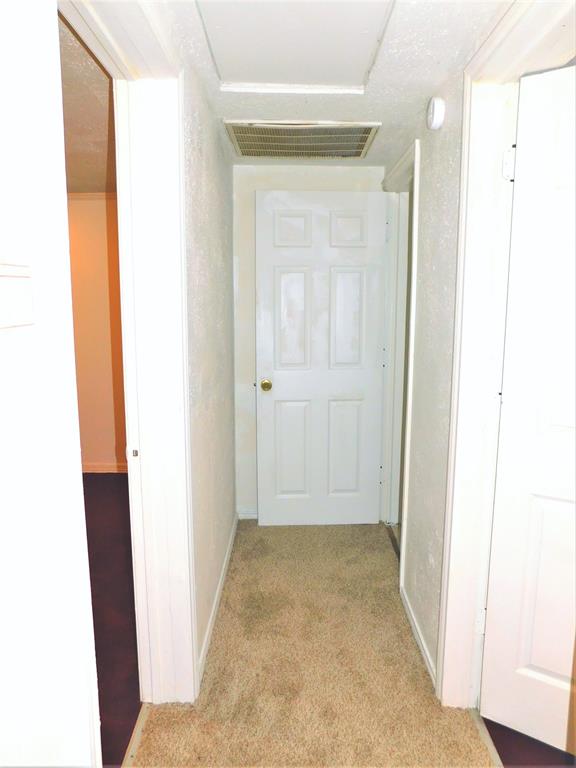 1007 West Collins Street Denton, TX 76201 - Photo 15 of 28