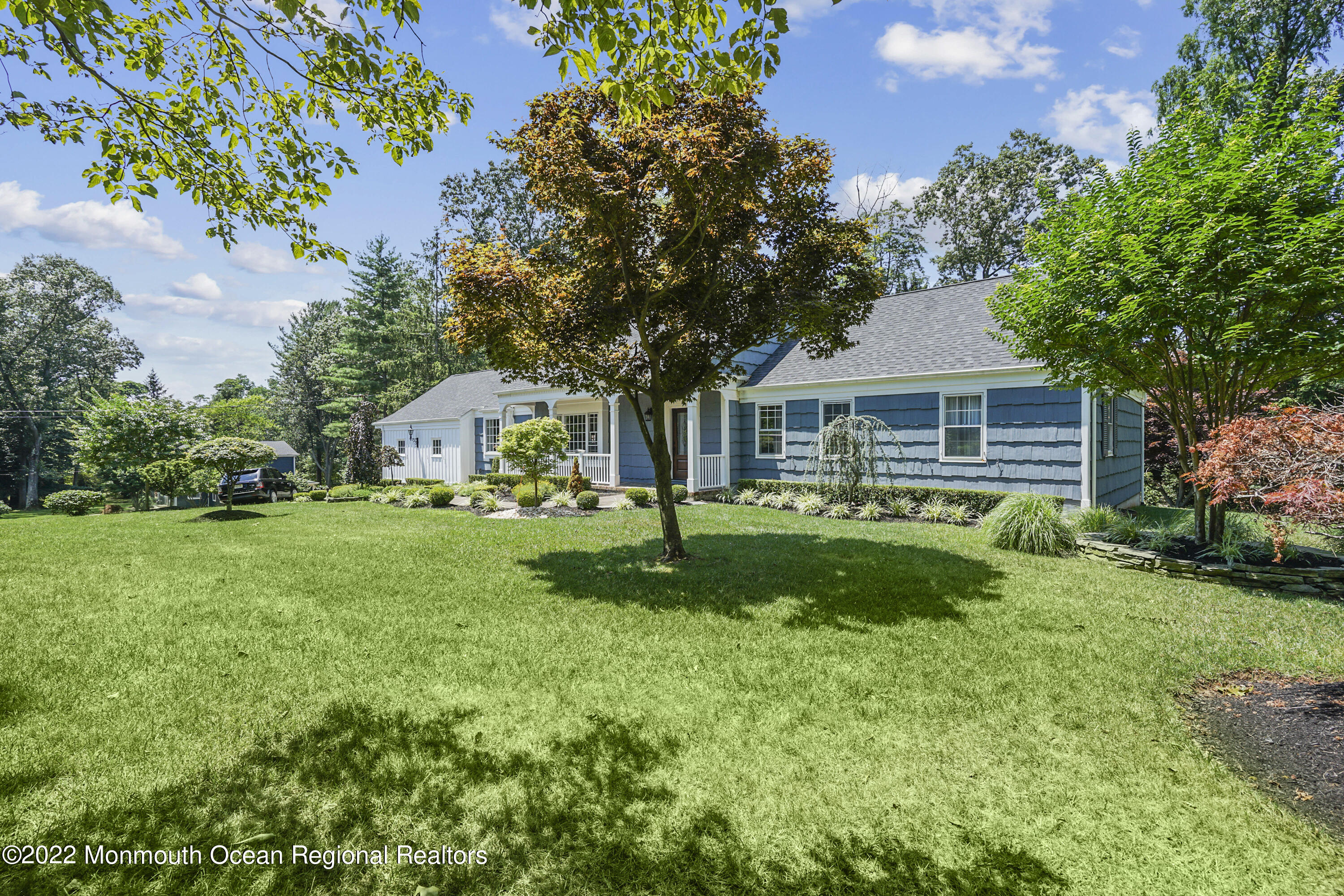 101 Dutch Lane Road Colts Neck, NJ 07722 - Photo 3 of 31 DSC00758