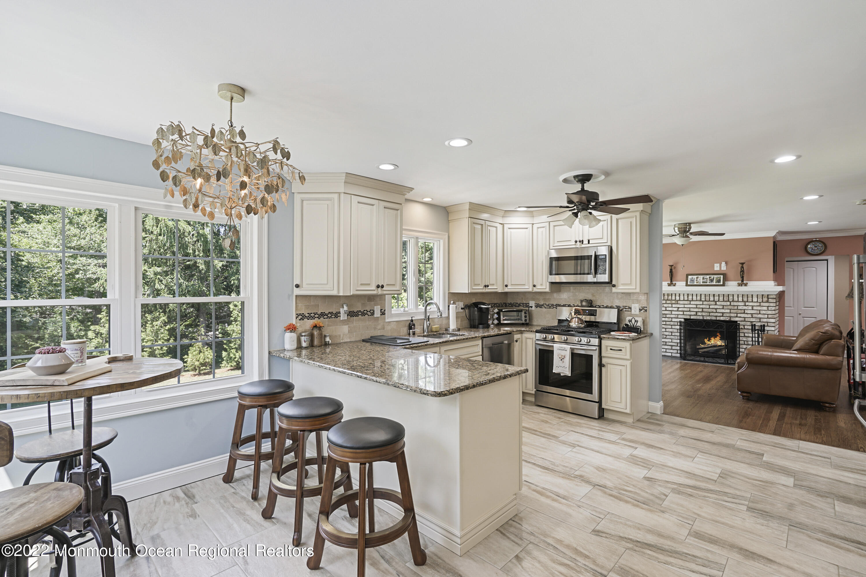101 Dutch Lane Road Colts Neck, NJ 07722 - Photo 8 of 31 DSC00730