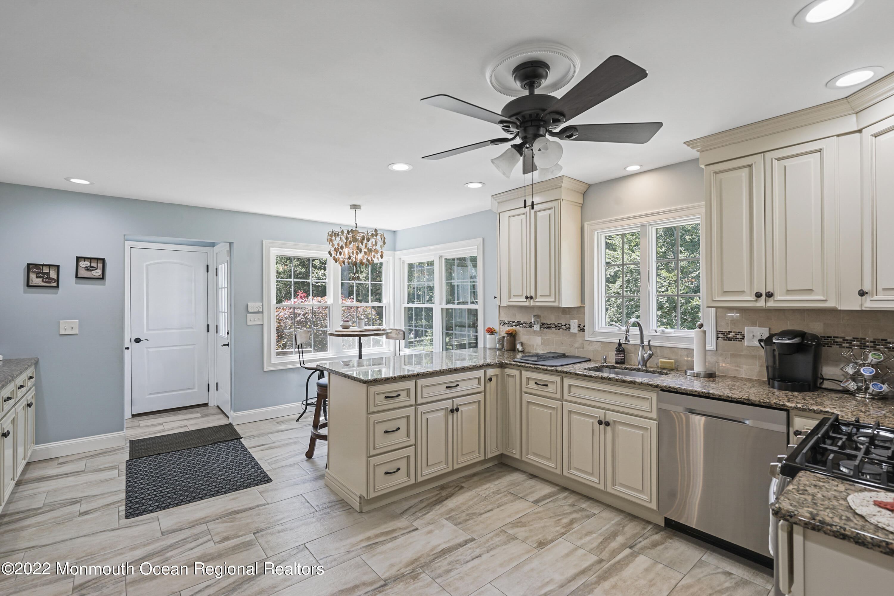 101 Dutch Lane Road Colts Neck, NJ 07722 - Photo 10 of 31 DSC00715