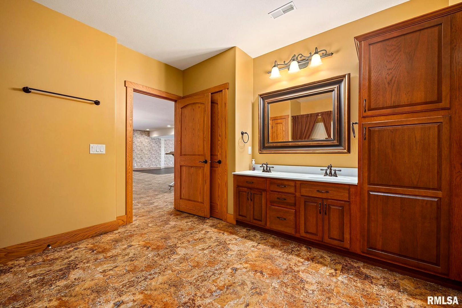 3076 North 400 East Road McLean, IL 61754 - Photo 64 of 97