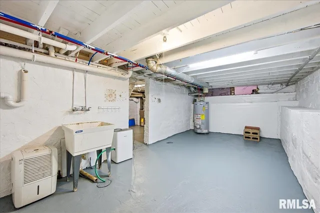 $149,900 | 3803 North Grand Boulevard, Peoria, IL 61603