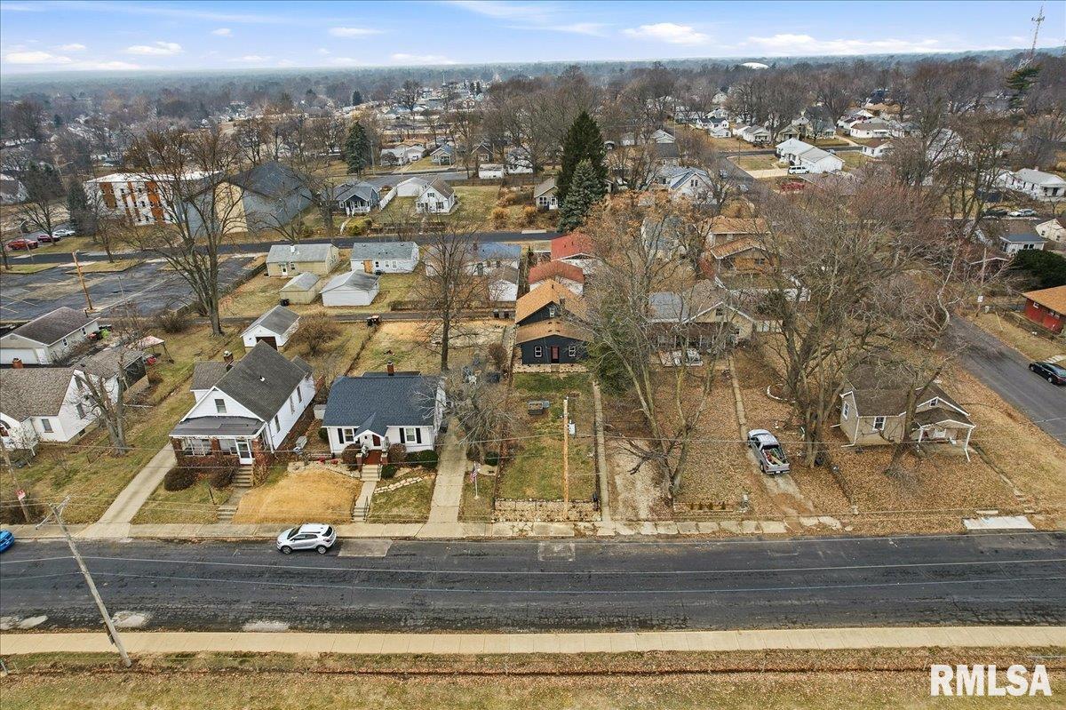 3803 North Grand Boulevard Peoria, IL 61603 - Photo 24 of 33