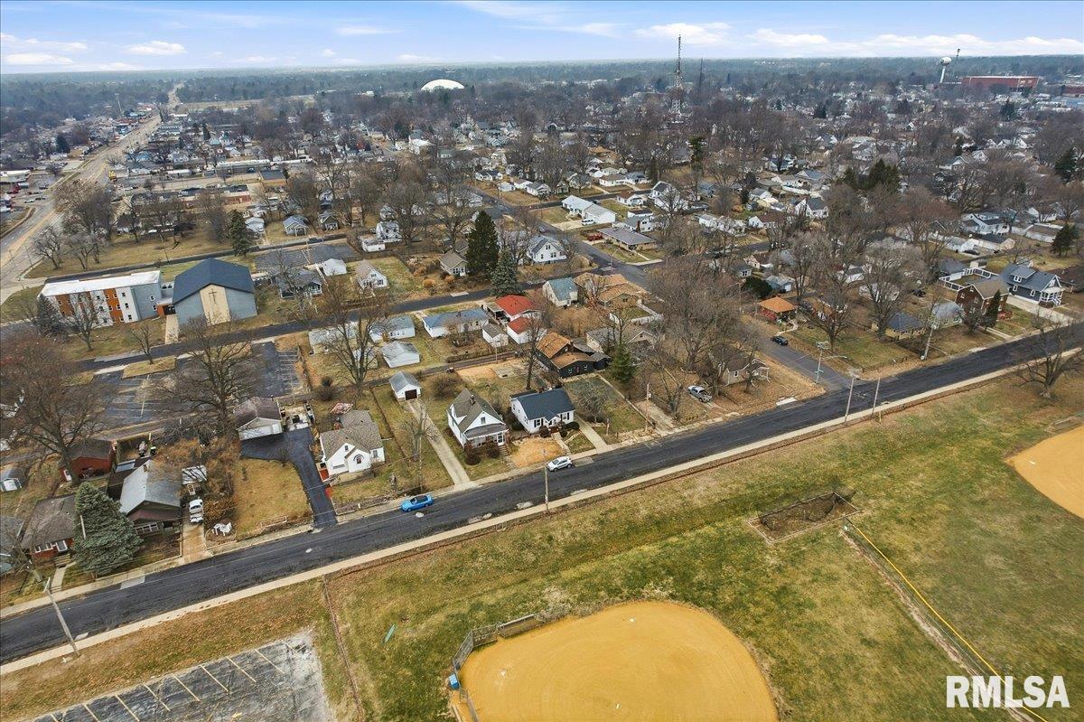 3803 North Grand Boulevard Peoria, IL 61603 - Photo 30 of 33