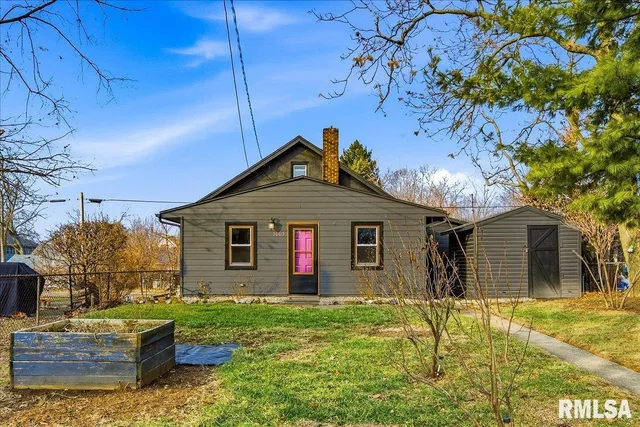 $149,900 | 3803 North Grand Boulevard, Peoria, IL 61603