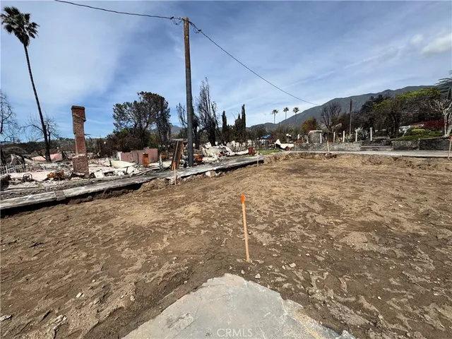 a view of a basketball court