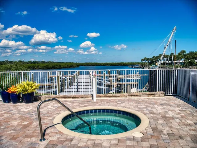 $629,900 | 5 Riverwalk Drive, Unit 503, New Smyrna Beach, FL 32169