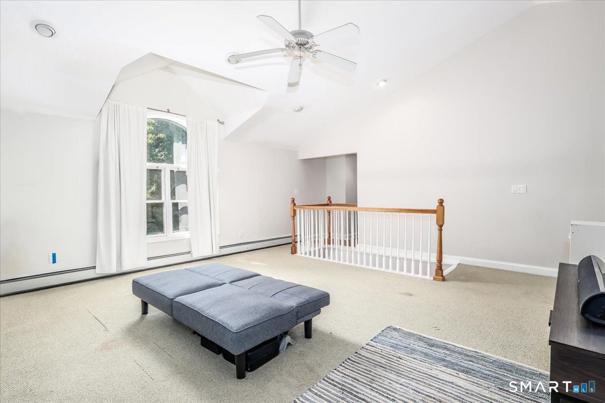 311 Mountain Road Wilton, CT 06897 - Photo 35 of 40