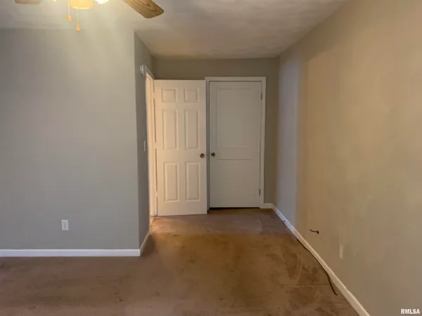 $1,199 | 803 East London Avenue, Peoria Heights, IL 61616