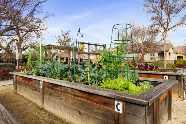 $530,000 | 1329 Marseille Lane, Roseville, CA 95747