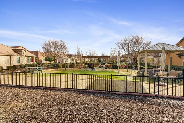 $530,000 | 1329 Marseille Lane, Roseville, CA 95747