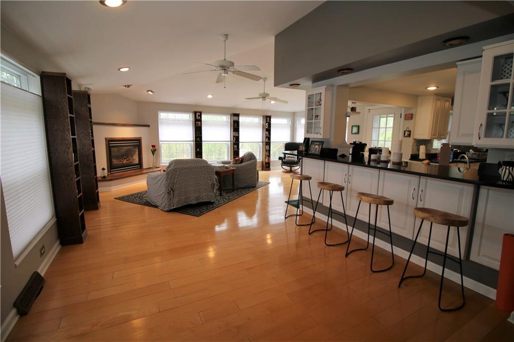 2092 Ramsey Road Monroeville, PA 15146 - Photo 8 of 25 Gallery Image 8