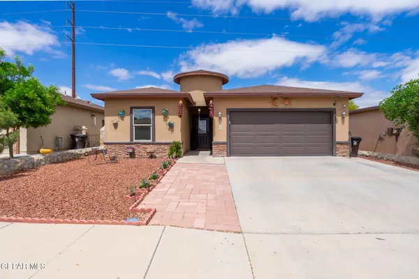 $315,000 | 5864 Megan Street, Santa Teresa, NM 88008