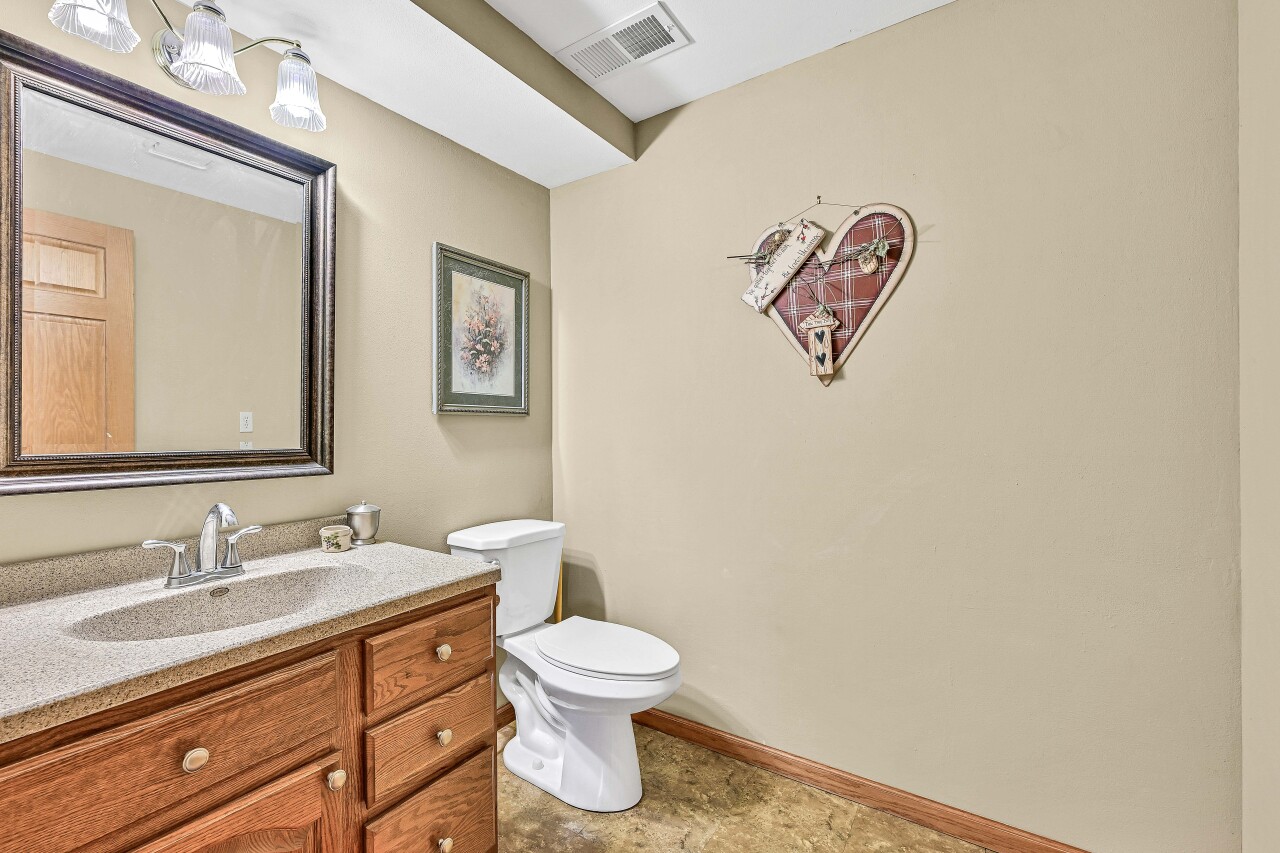 5812 North River Bay Road Waterford, WI 53185 - Photo 30 of 43 Photo 42