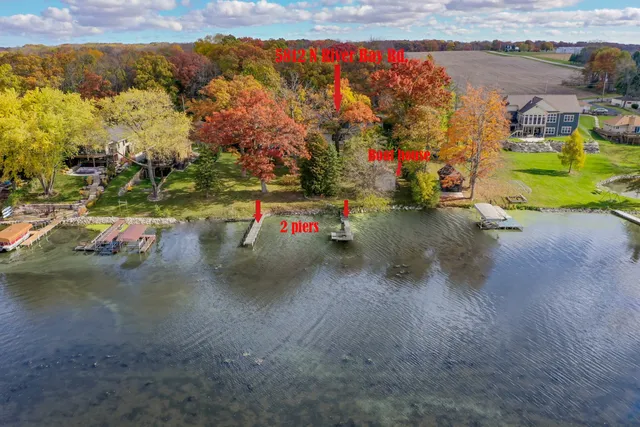 $899,000 | 5812 North River Bay Road, Waterford, WI 53185