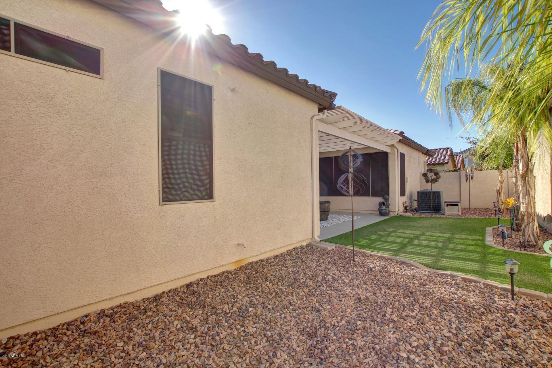 3856 South Bandit Road Gilbert, AZ 85297 - Photo 28 of 30 30 backyard