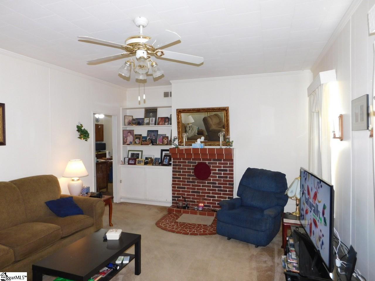 110 Gordon Street Clinton, SC 29325 - Photo 12 of 28 Gallery Image 12