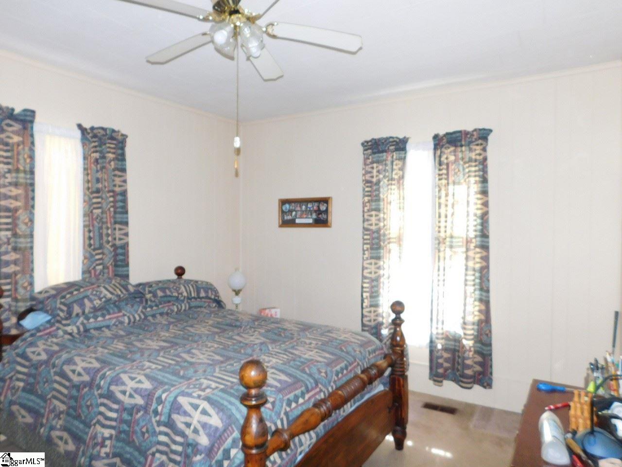 110 Gordon Street Clinton, SC 29325 - Photo 25 of 28 Gallery Image 25