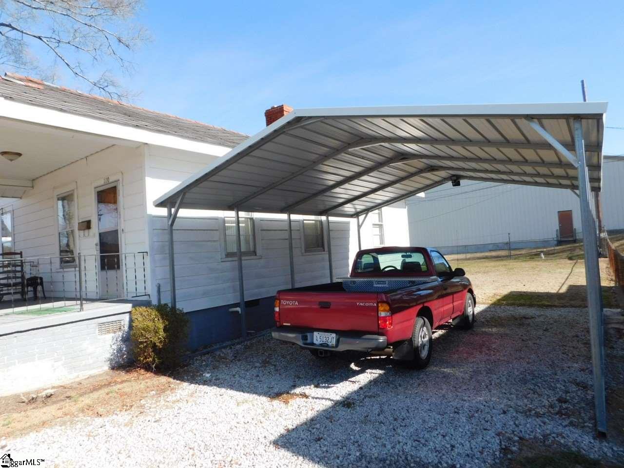 110 Gordon Street Clinton, SC 29325 - Photo 4 of 28 Gallery Image 4