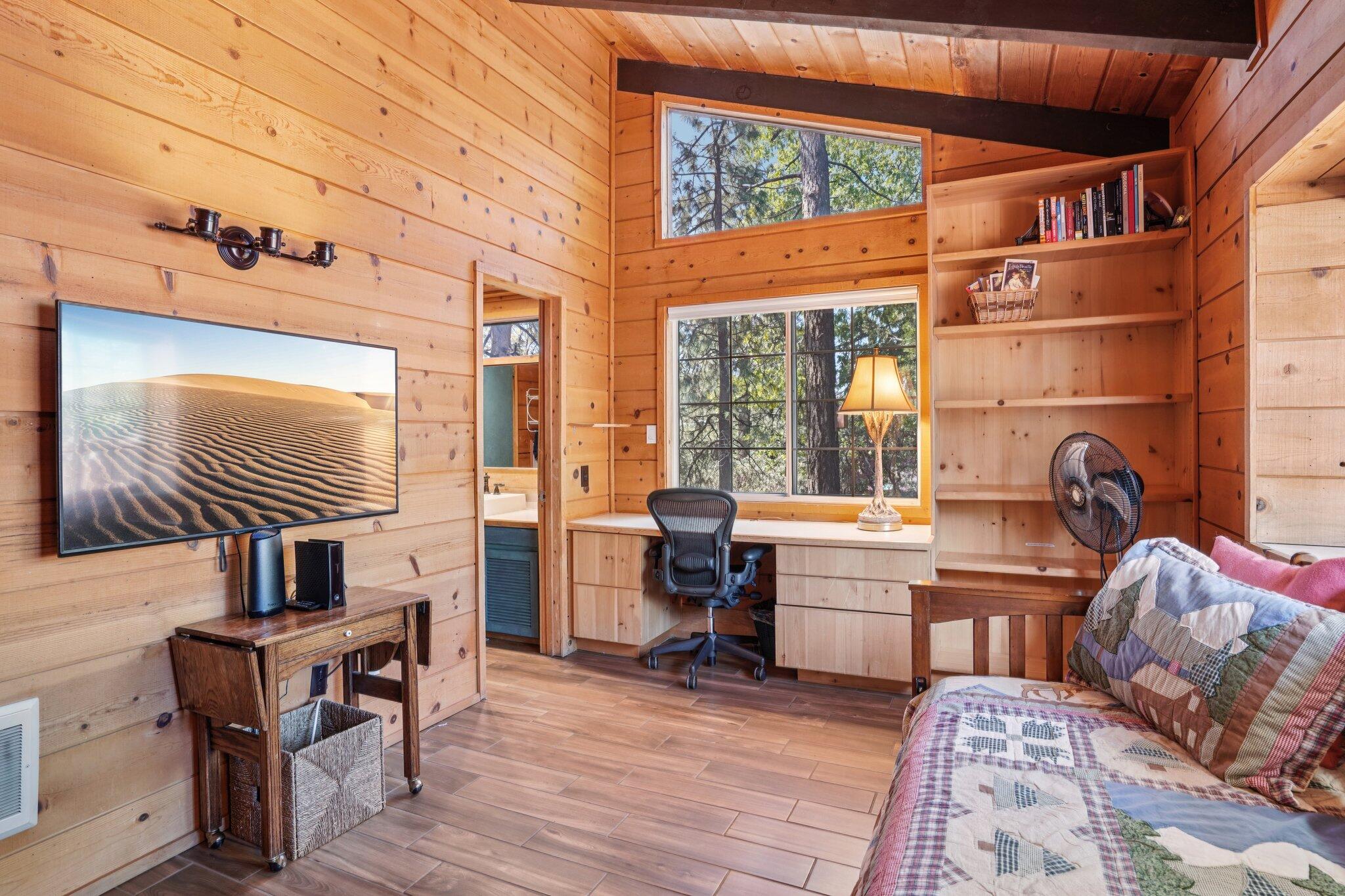 24800 Marion Ridge Drive Idyllwild, CA 92549 - Photo 15 of 39 a room with workspace and large windows