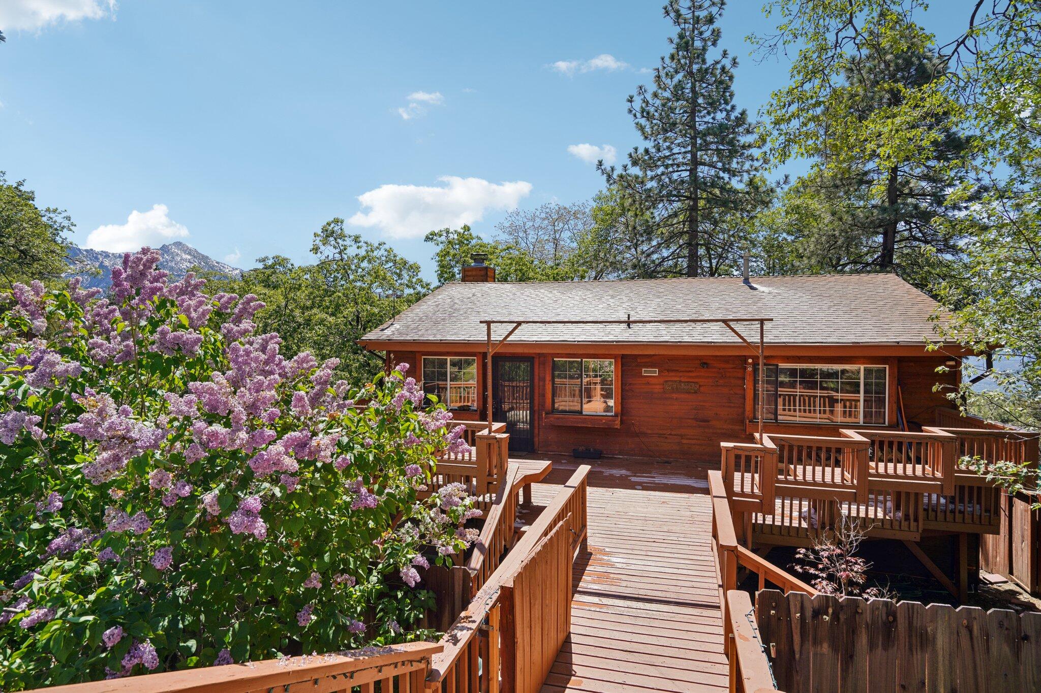 24800 Marion Ridge Drive Idyllwild, CA 92549 - Photo 39 of 39 an aerial view of a house