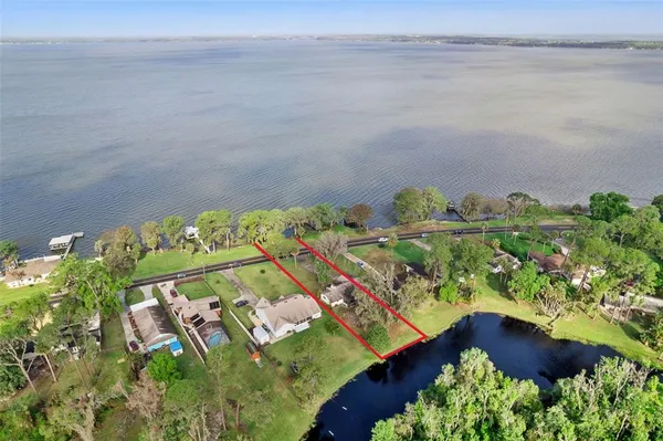 $460,000 | 709 Lakeshore Drive, Eustis, FL 32726