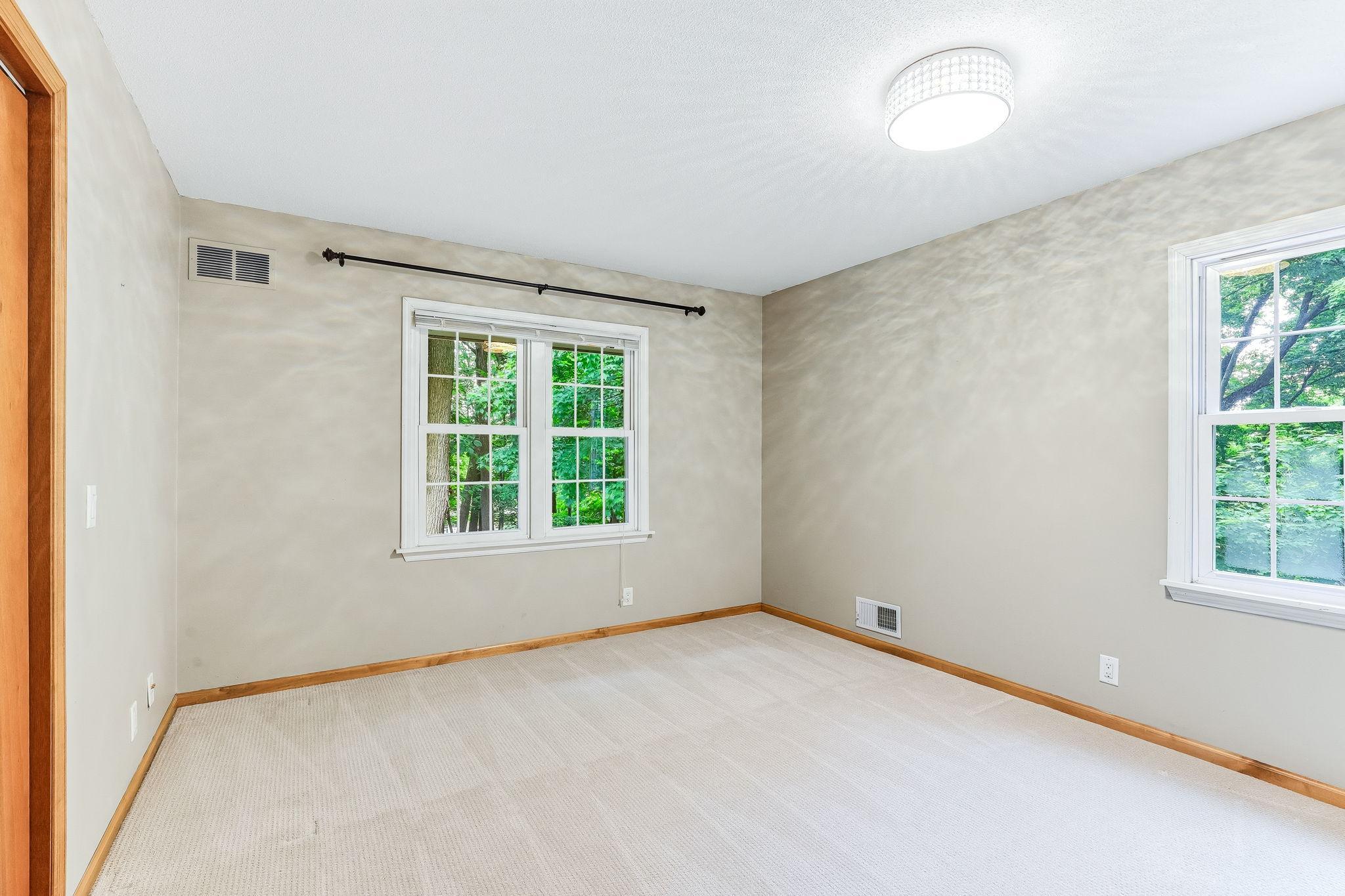 3924 Tonkawood Road Minnetonka, MN 55345 - Photo 29 of 47