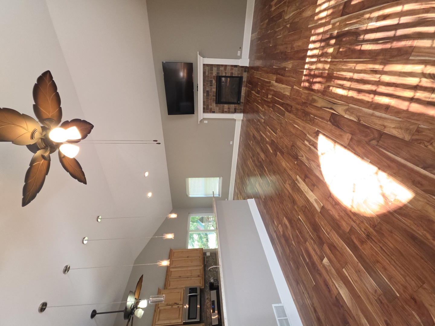 7108 West Hillside Road Crystal Lake, IL 60012 - Photo 15 of 29 Gallery Image 15