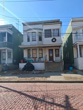 $251,600 | 466 West Street, Albany, NY 12206