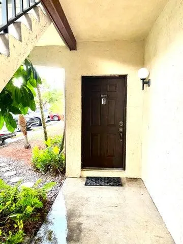 $2,350 | 3303 Kirk Road, Unit 1, Lake Worth, FL 33461