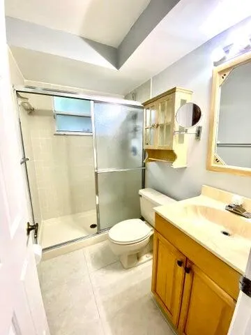 $2,350 | 3303 Kirk Road, Unit 1, Lake Worth, FL 33461