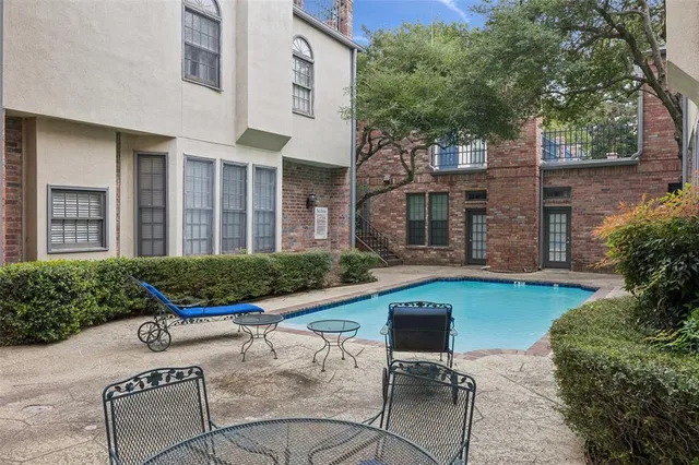 $435,000 | 4511 Gilbert Avenue, Unit 103, Dallas, TX 75219