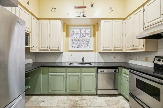 $435,000 | 4511 Gilbert Avenue, Unit 103, Dallas, TX 75219