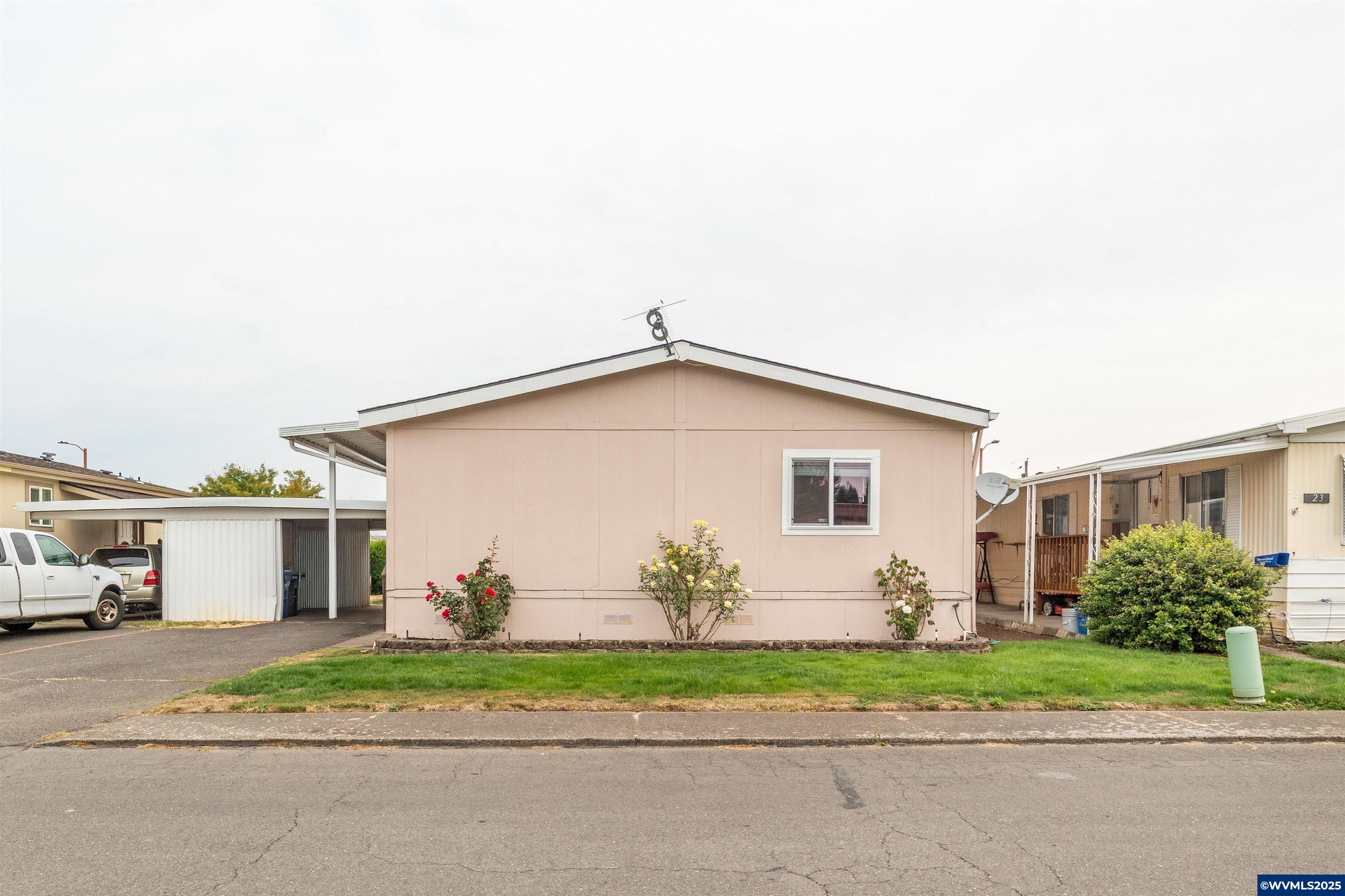 5422 Portland Road Northeast, Unit 22 Salem, OR 97305 - Photo 2 of 40