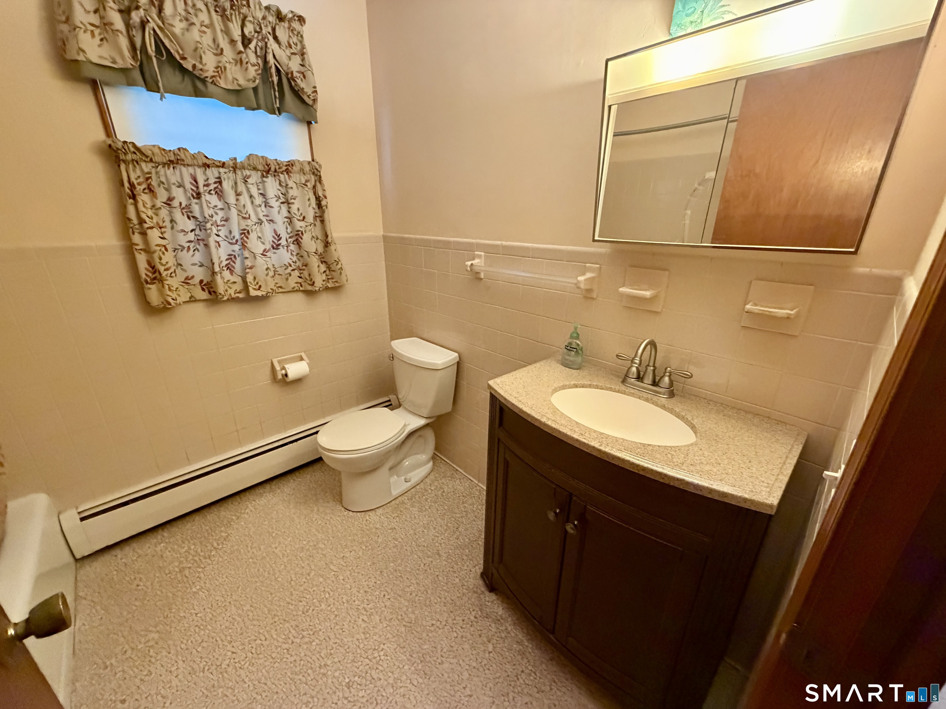 1130 R Blue Hills Avenue Bloomfield, CT 06002 - Photo 15 of 23 Gallery Image 15