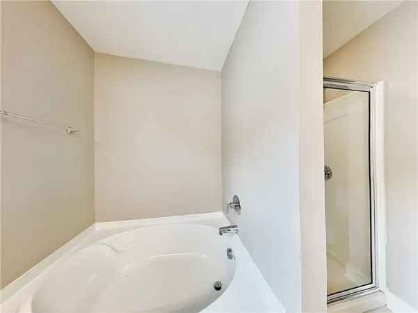 $1,915 | 6423 Shalks Crossing Drive, Lithonia, GA 30058