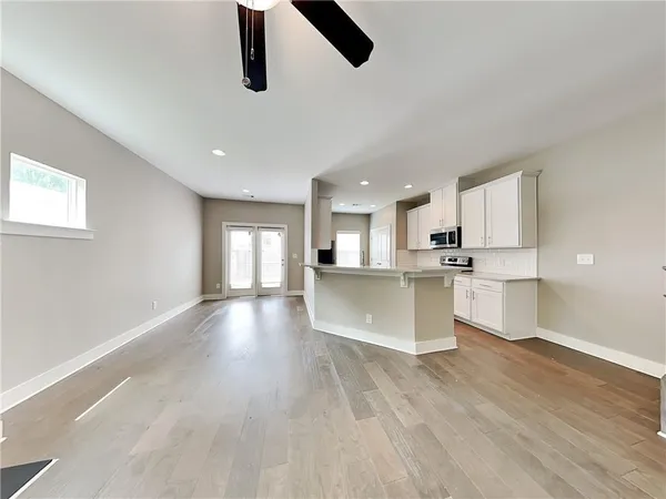 $1,915 | 6423 Shalks Crossing Drive, Lithonia, GA 30058