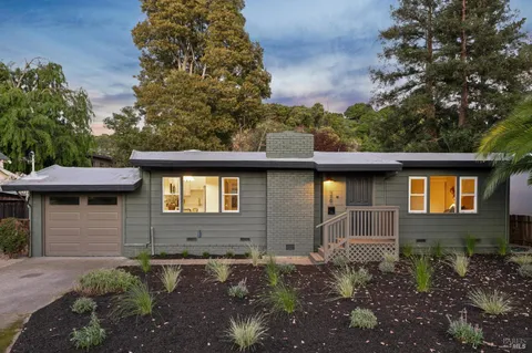 $949,000 | 26 Venetia Meadows, San Rafael, CA 94903