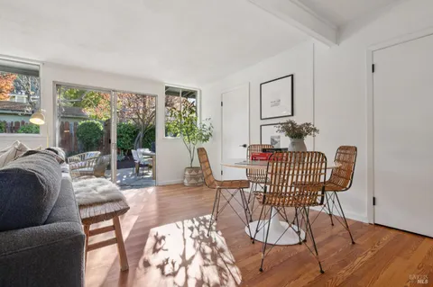 $949,000 | 26 Venetia Meadows, San Rafael, CA 94903