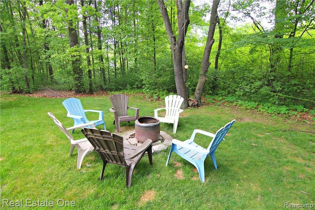 29223 Crawford Road Romulus, MI 48174 - Photo 10 of 36