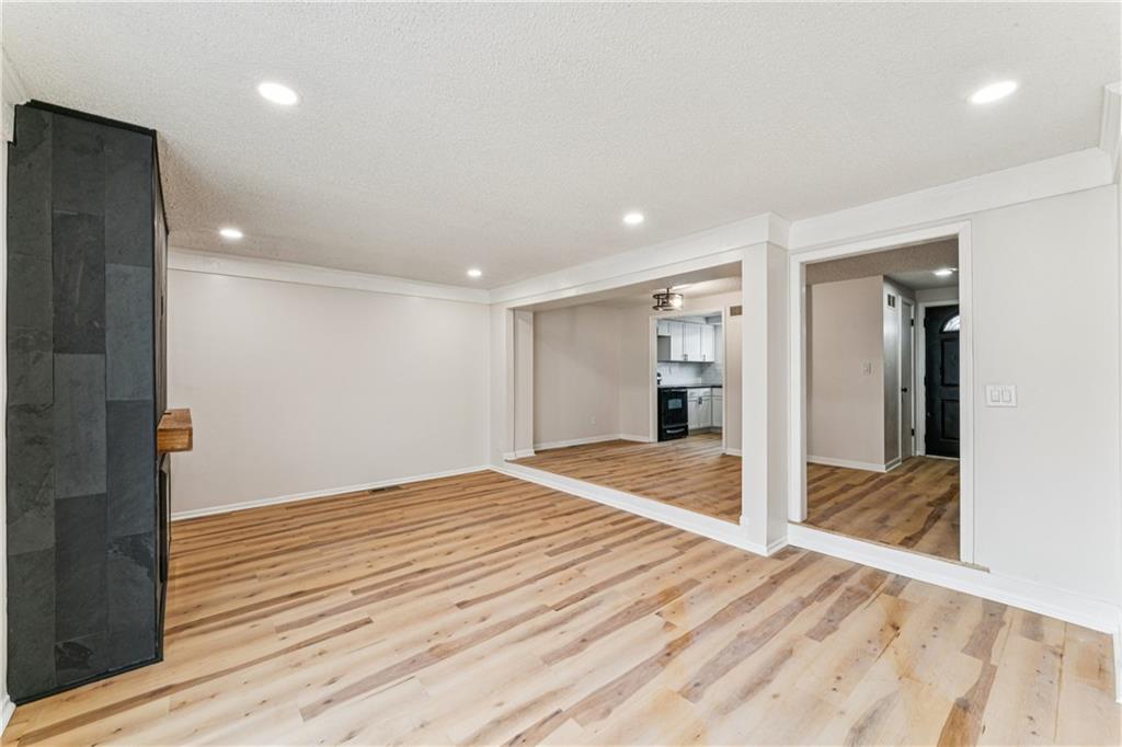 5923 Ridgeway Avenue Kansas City, MO 64133 - Photo 11 of 42