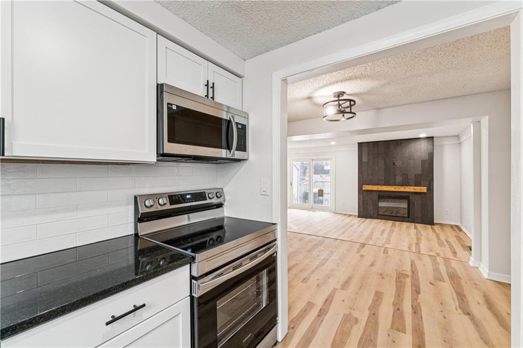 5923 Ridgeway Avenue Kansas City, MO 64133 - Photo 16 of 42