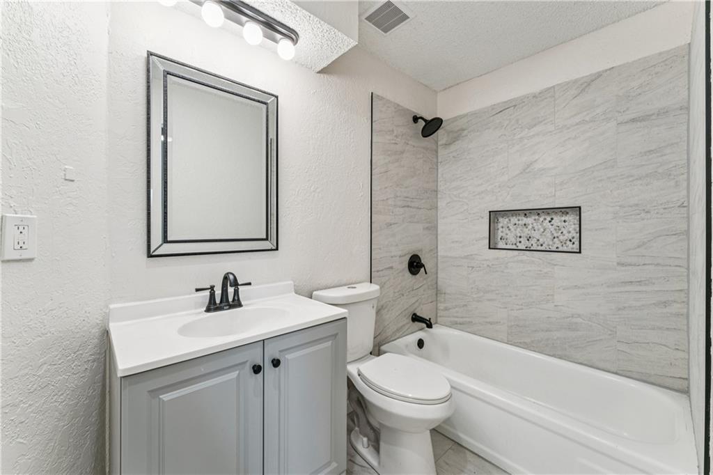 5923 Ridgeway Avenue Kansas City, MO 64133 - Photo 24 of 42