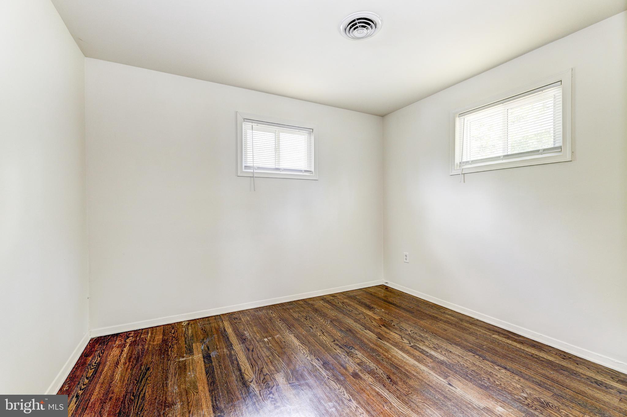 103 Wilgate Road Owings Mills, MD 21117 - Photo 12 of 16