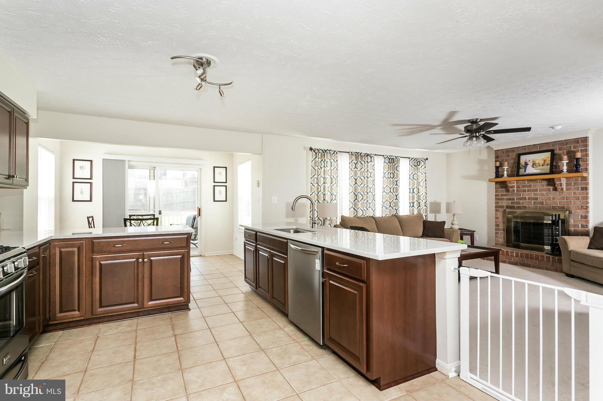 4301 Halbert Avenue Baltimore, MD 21236 - Photo 11 of 28 Kitchen
