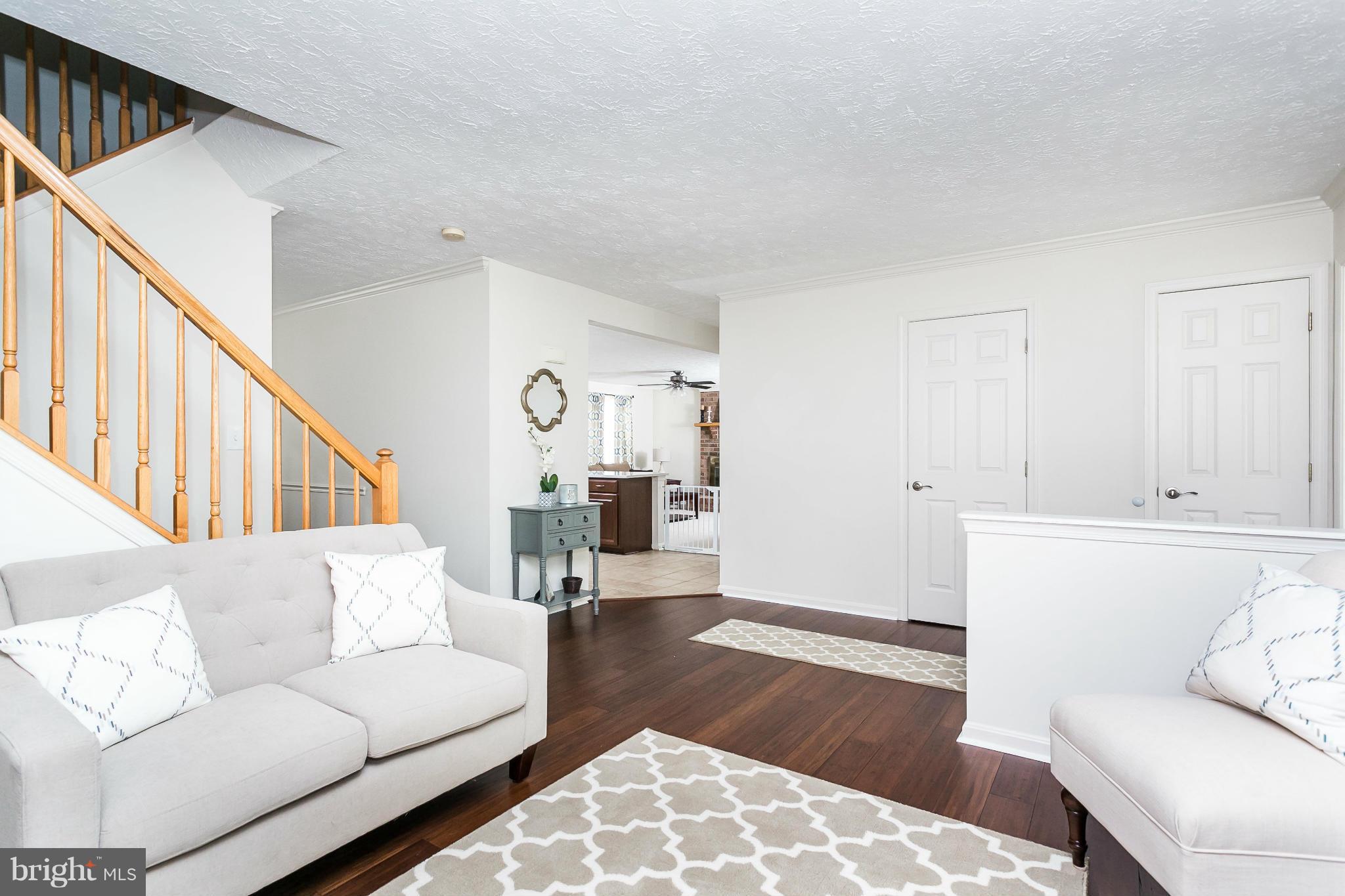 4301 Halbert Avenue Baltimore, MD 21236 - Photo 10 of 28 Living Room