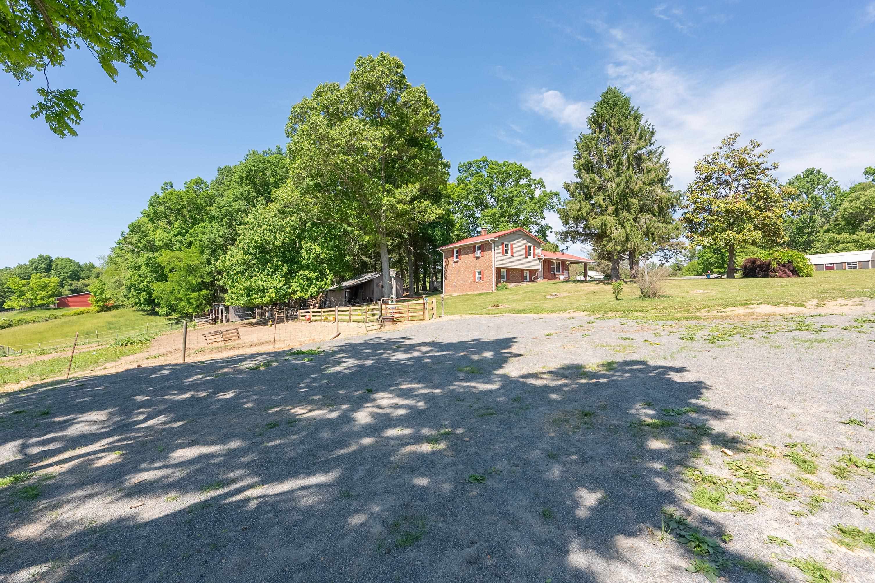 1865 Oak Grove Road Woodlawn, VA 24381 - Photo 79 of 82 Gallery Image 79