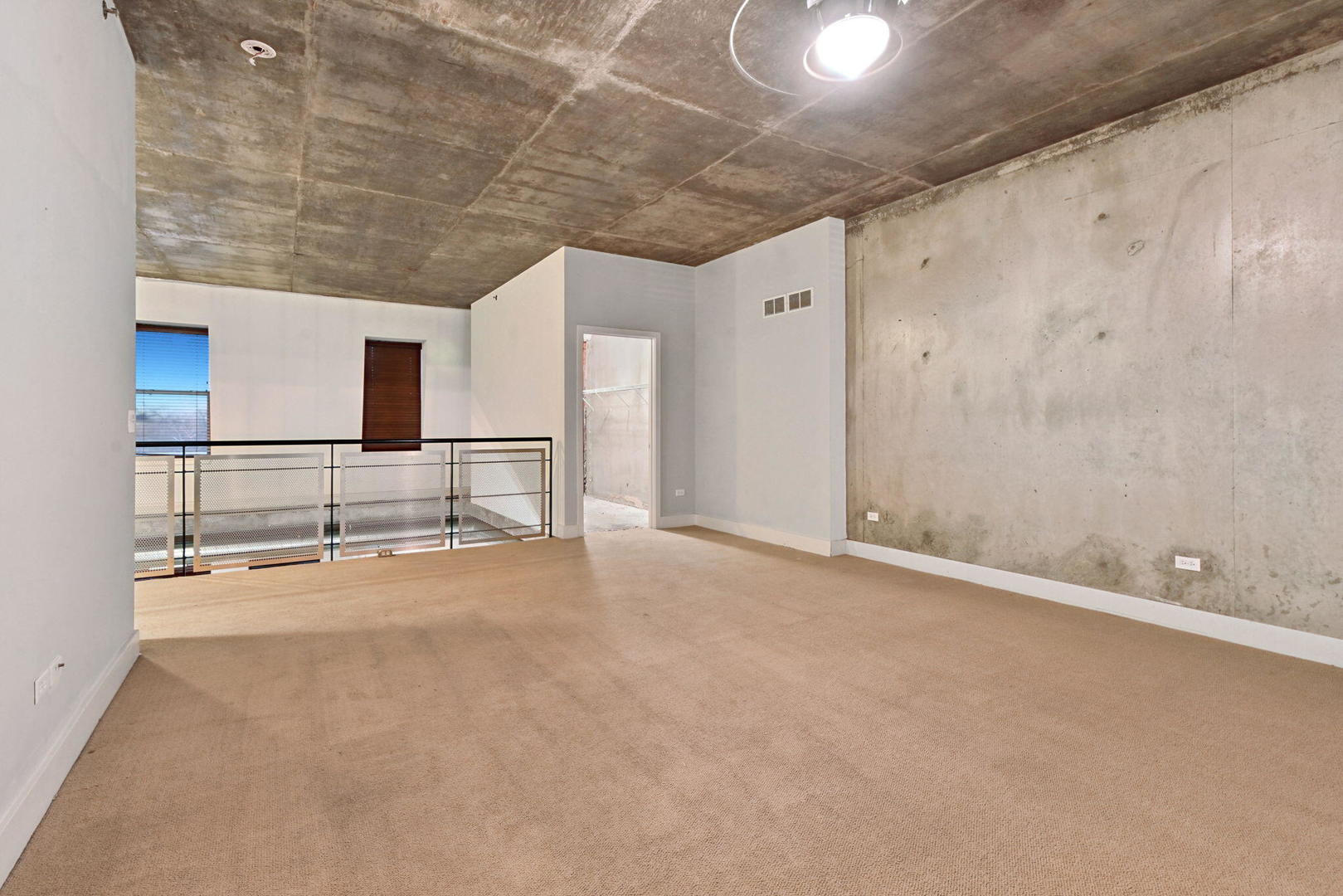 342 River Street, Unit 3402 Lemont, IL 60439 - Photo 12 of 25 a view of an empty room