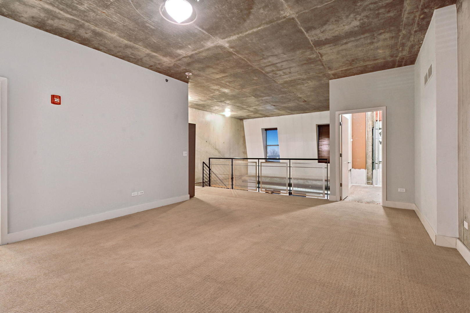 342 River Street, Unit 3402 Lemont, IL 60439 - Photo 13 of 25 a view of an empty room